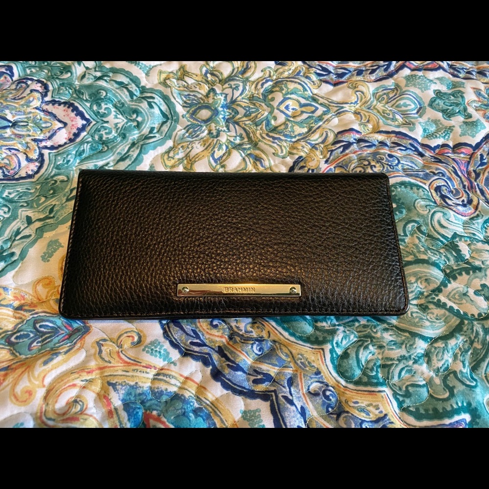 Brahmin wallet